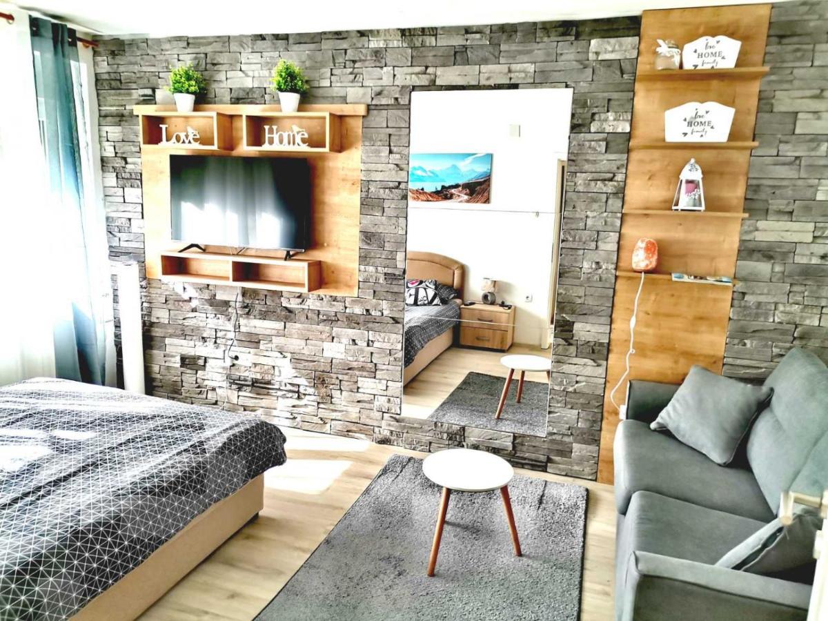 Apartman Anamaria Gospić المظهر الخارجي الصورة