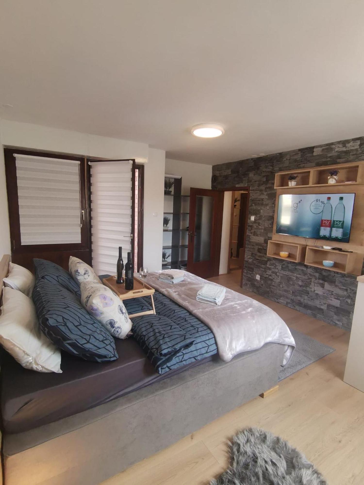 Apartman Anamaria Gospić المظهر الخارجي الصورة
